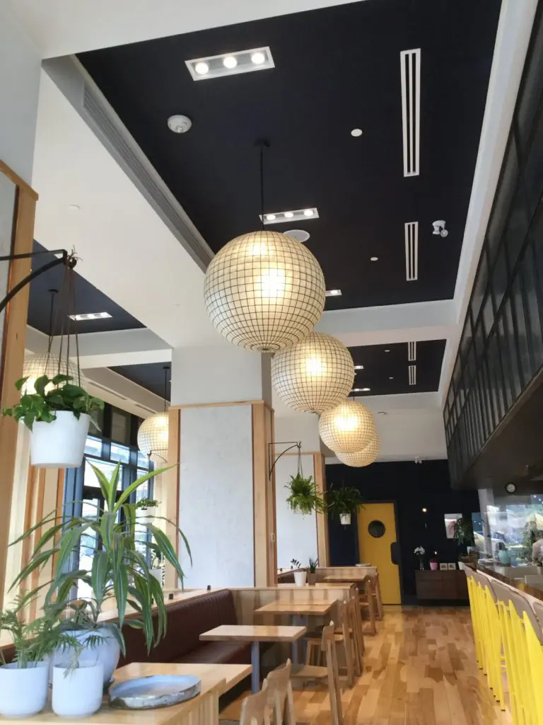 Commercial painters - restaurant